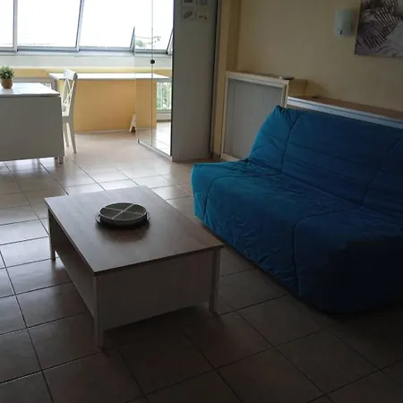 Apartment Premiere Ligne Pour 2 Personnes N20 La Grande-Motte